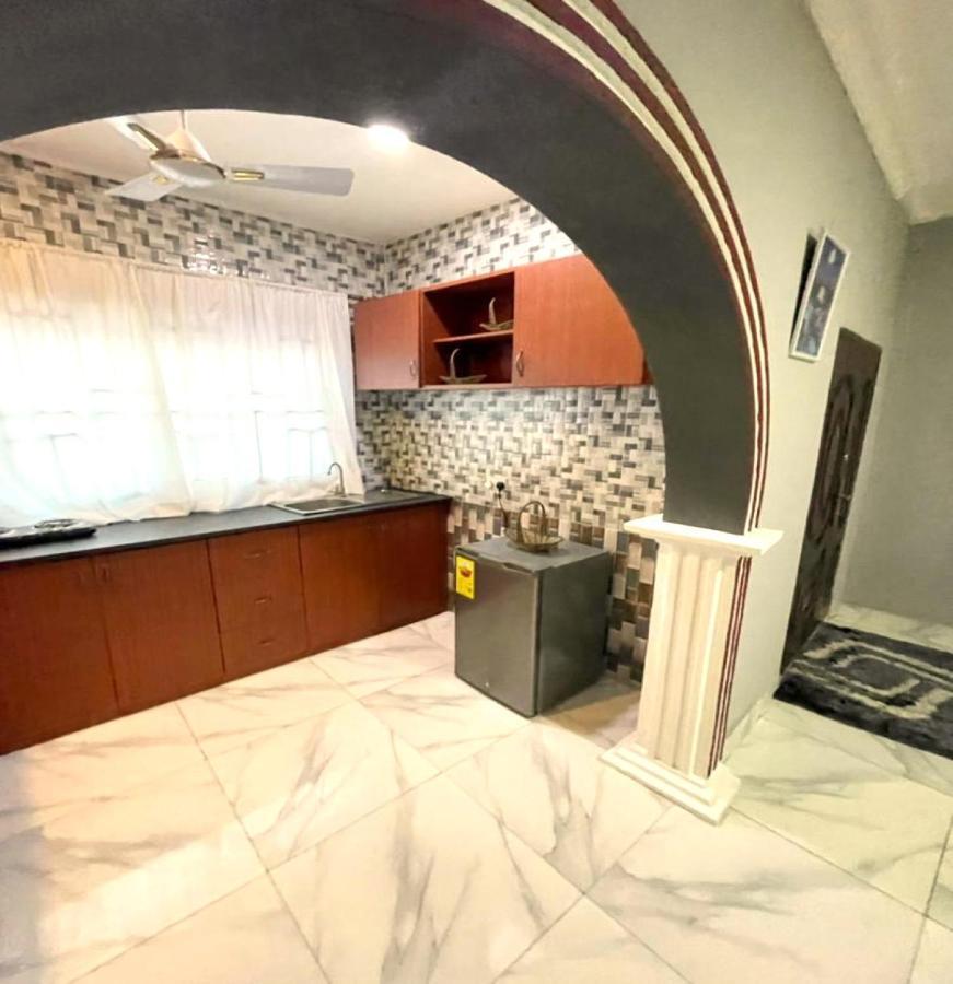 Detouz Lodging Lejlighed Accra Eksteriør billede