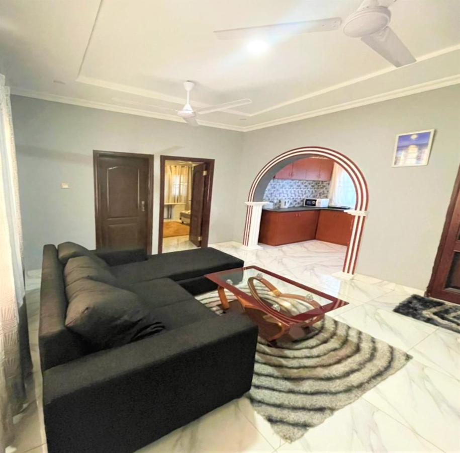 Detouz Lodging Lejlighed Accra Eksteriør billede
